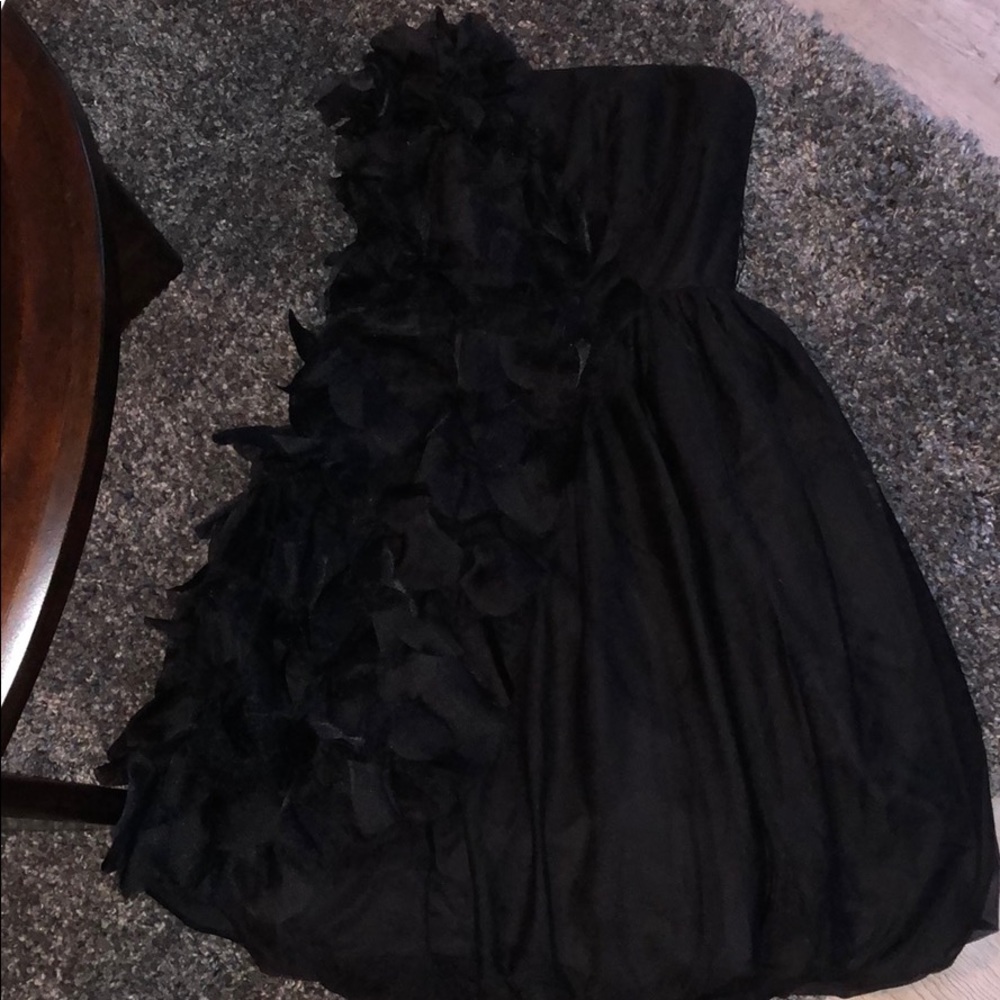 Vera Wang strapless dress